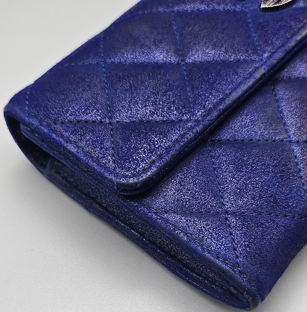 Chanel Quilted Iridescent Blue Wallet on Chain (WOC) Ruthenium HW - Picture 16 of 17